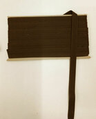 Stootband polyester/katoen donkerbruin rol 25m - kleur 1048 van Amann Mettler Seralon