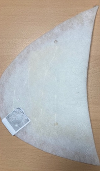 Witte vilten schoudervullingen per paar voor jasjes / blazers - White felt shoulder pads per pair for jackets / blazers 