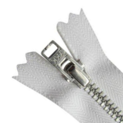 Broek-rokrits 18cm lang fijn maat 3 niet deelbaar metaal wit kleur 501