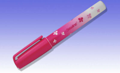 Sewline glue pen - d&eacute; plakstift voor textiel - gemakkelijk na te vullen
