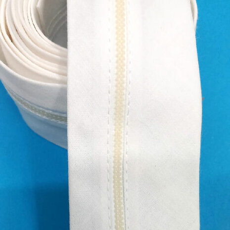 Pantalonband wit 5cm breed met anti slip  stukje 250cm