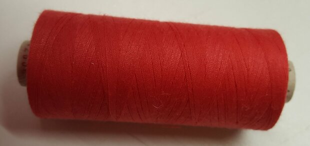 Alterfil S sewing thread and overlocking thread - with Anti-wrinkle coating for smooth seams - spool 1000m - TOMATO RED colour