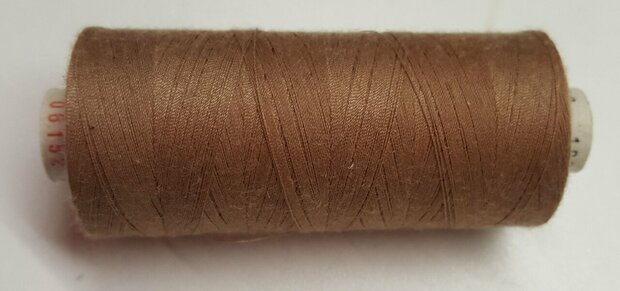 Alterfil S sewing thread and overlocking thread - with Anti-wrinkle coating for smooth seams - spool 1000m - LATTE BROWN colour