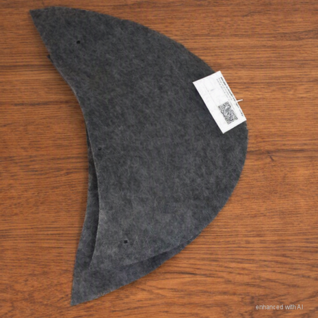 Beauty VOF schoudervulling vilt antraciet op houten tafel (per paar) &mdash; Beauty VOF felt shoulder pad anthracite on wo